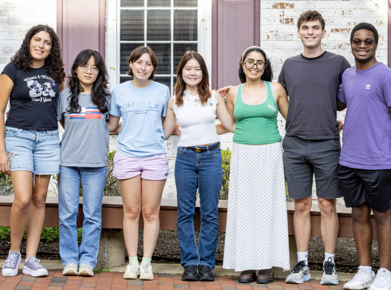 A group picture of the correspondents. From left to right: Jamilah Araf ’29, Mai Tran ’29, Maya Cabrera ’27, Angel Toasakul ’27, Haya Elamir ’27, Gabriel Ascoli ’27, and Stanley Stoutamire ’27.